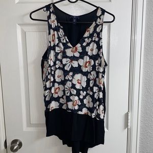 White floral sleeveless tank top